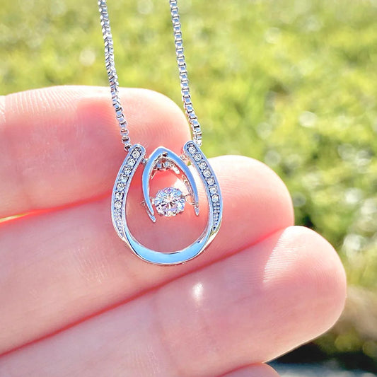 U-Shaped Spirit Micro Zirconia Necklace